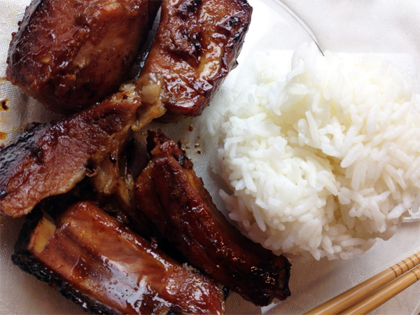 Asian Spicy Ribs With White Rice: Welcome the Year of the Dragon