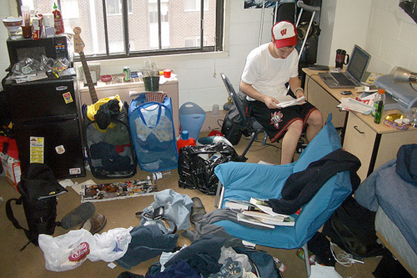 Worst-Case Wednesday: The College Roommate From Hell