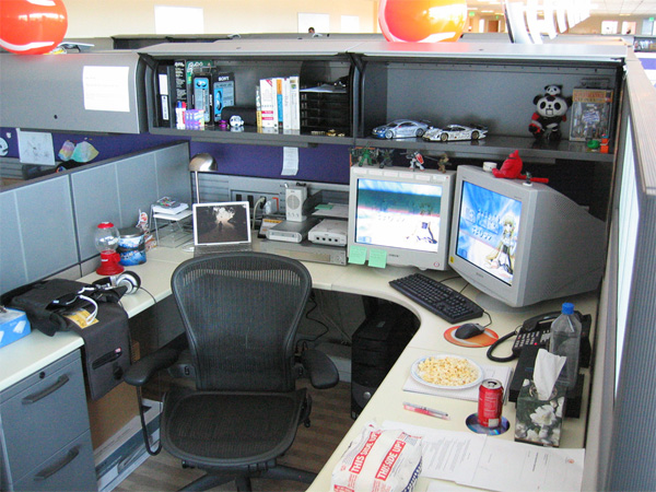 Worst-Case Wednesday: How to Survive in a Tiny Workspace, The Cubicle