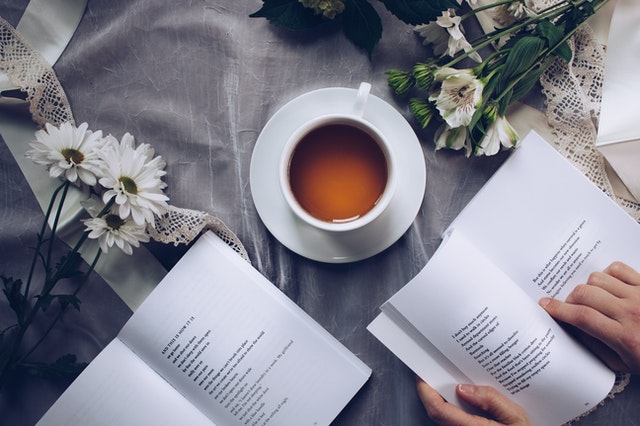 4 Famous Authors Who Wrote Fanfiction