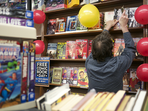 Graphic (Novel) Design: How To Organize And Impress People With Your Graphic Novel Collection