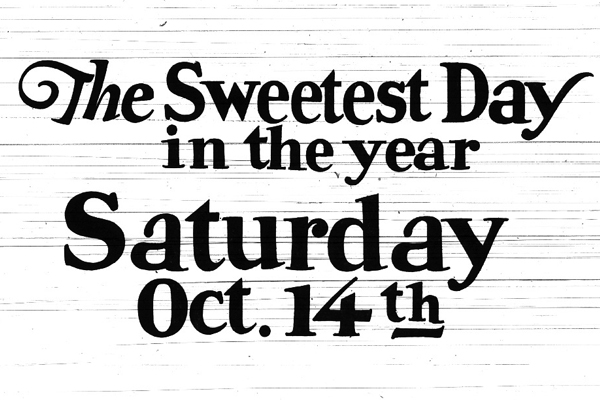 Three Great Presents Perfect for a Bookish Sweetest Day