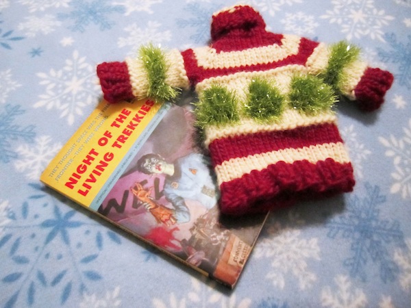 How to Knit an Ugly Christmas Sweater For Your Books