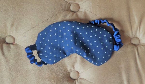 Make Your Own Eye Mask (for Naps that are Lovely, Dark, and Deep)