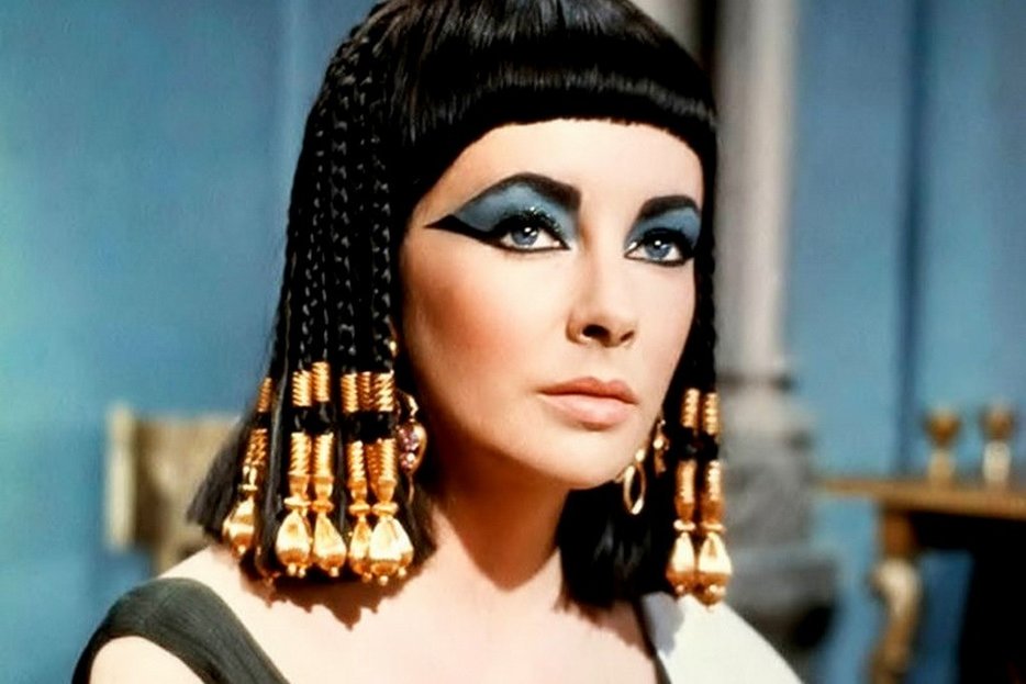 5 Coolest Literary Representations of Cleopatra